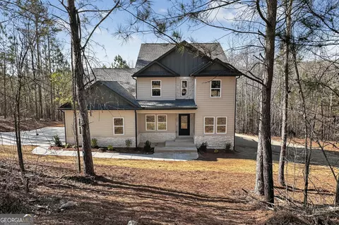 30 Concord Cir, Senoia, GA 30276