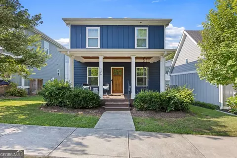 226 Old Canton Cir, Ball Ground, GA 30107