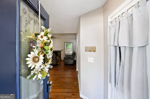 Entry Way - 15 Beaverdam Ln, Covington, GA 30016 photo 1 of 1