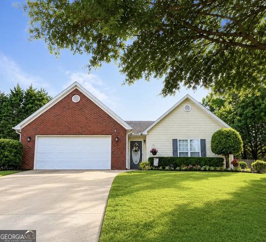 283 Natchez Cir, Winder, GA 30680