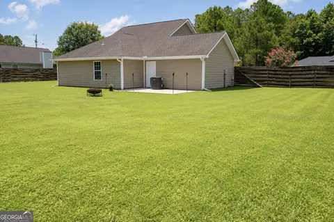 Exterior - 1082 Tidal Dr SE, Townsend, GA 31331 photo 4 of 10