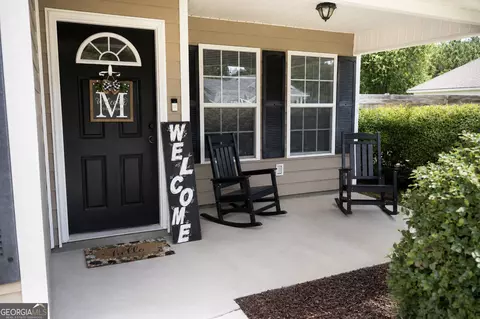 Exterior - 1082 Tidal Dr SE, Townsend, GA 31331 photo 2 of 10