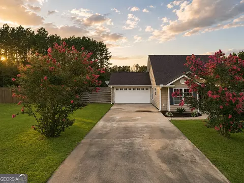 Exterior - 1082 Tidal Dr SE, Townsend, GA 31331 photo 8 of 10