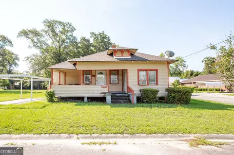 1309 Lee Ave, Waycross, GA 31503
