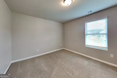 Bedroom - 15 Daniel Ln, Covington, GA 30014 photo 4 of 6