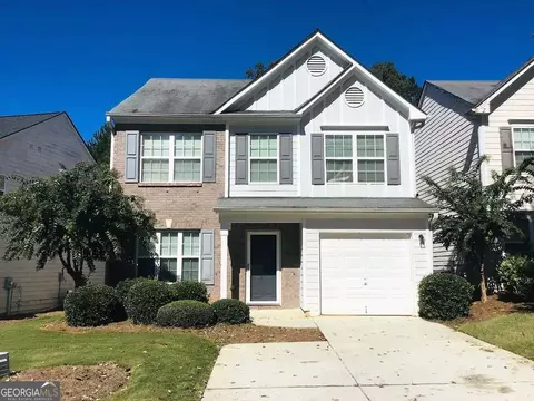 9517 Lakeview Rd, Union City, GA 30291