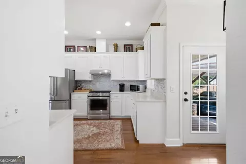 Entry Way - Undisclosed, Hayesville, NC 28904 photo 2 of 14