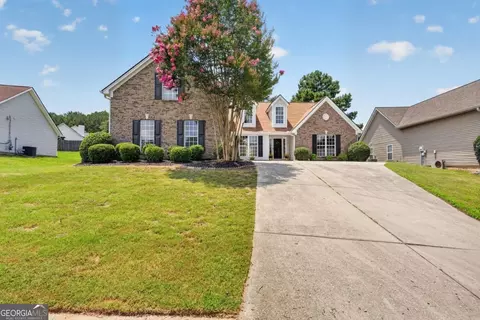 1451 Log Cabin Ln, Lawrenceville, GA 30045