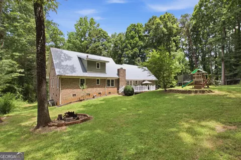 Exterior - 147 Ridgeway Cir, Cornelia, GA 30531 photo 3 of 13