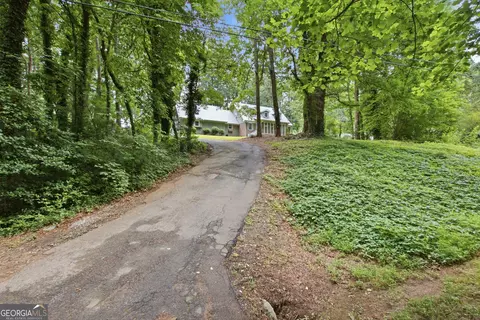 Exterior - 147 Ridgeway Cir, Cornelia, GA 30531 photo 4 of 13