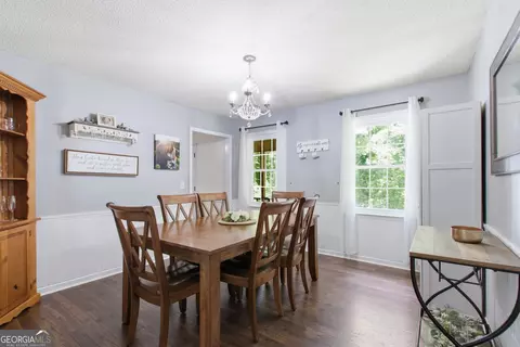 Dining - 147 Ridgeway Cir, Cornelia, GA 30531 photo 2 of 2