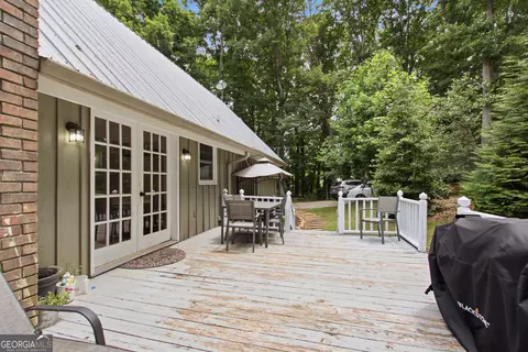 Exterior - 147 Ridgeway Cir, Cornelia, GA 30531 photo 12 of 13
