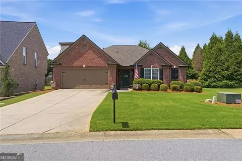 6010 Riverwood Dr, Braselton, GA 30517