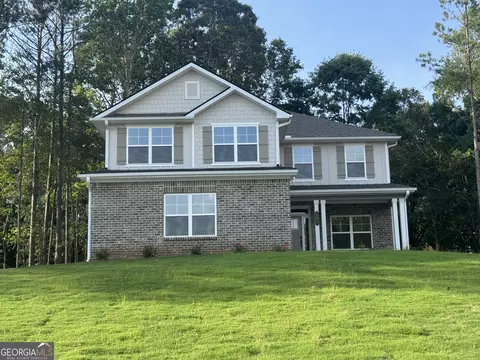 181 Blackberry Ct, Pendergrass, GA 30567