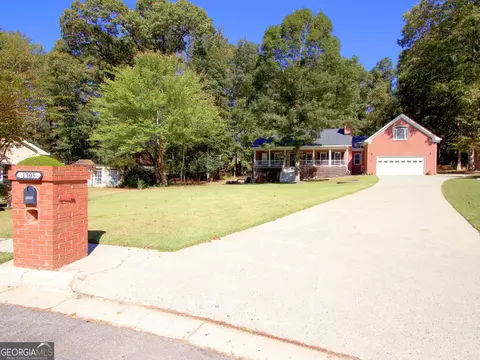 1305 Fontainebleau Ct NE, Lawrenceville, GA 30043
