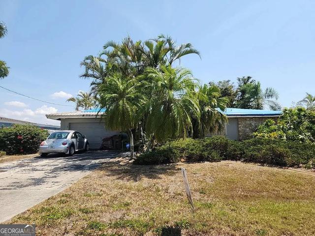 2835 SE 17th Pl, Cape Coral, FL 33904