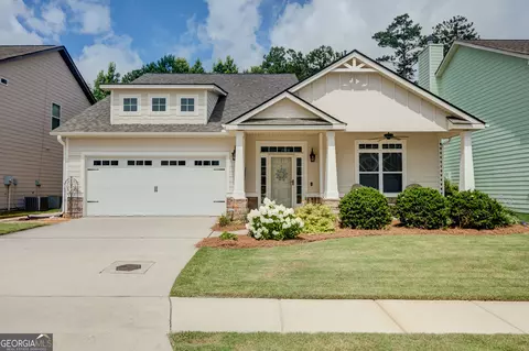 14 Thomaston St, Newnan, GA 30263