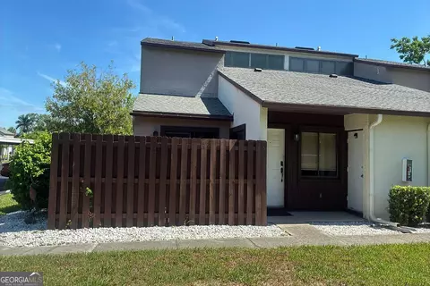 8913 Somerset Blvd, Fort Myers, FL 33919