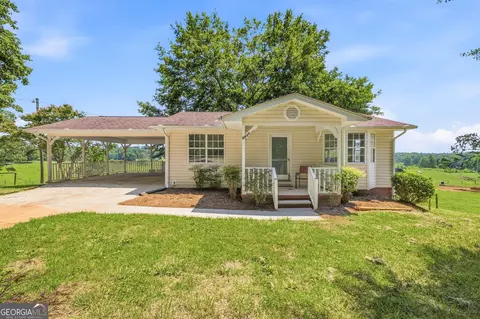 5831 Dewey Dr, Murrayville, GA 30564