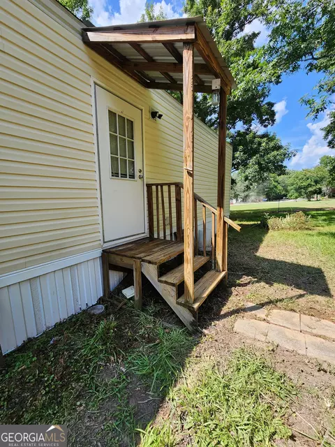 140 Maple Dr, Washington, GA 30673 photo 6