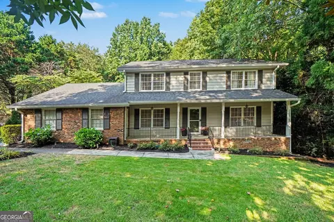 5038 Heatherdale Ln, Atlanta, GA 30360