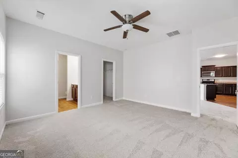 Entry Way - 703 Independence Ave, Pendergrass, GA 30567 photo 6 of 9