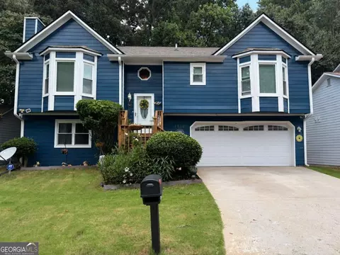 4826 Wyndam Dr, Stone Mountain, GA 30088