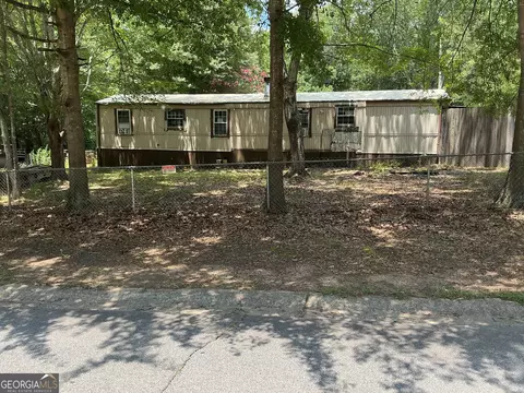 131 Laurel Trce, Carrollton, GA 30116
