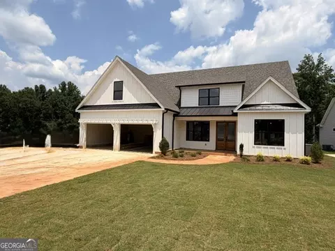 100 Loring Ln, Senoia, GA 30276