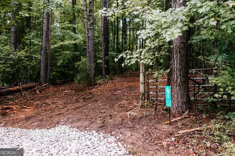 171 Glenwood Springs Ter, Eatonton, GA 31024