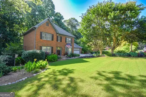 5245 Bowers Brook Dr SW, Lilburn, GA 30047