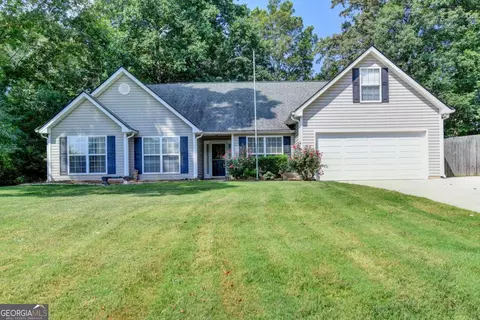 3143 Centurion Dr, Gainesville, GA 30506