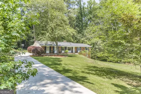 2908 Southshore Dr, Macon, GA 31204