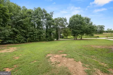Exterior - 63 Pace Rd, Toccoa, GA 30577 photo 10 of 15
