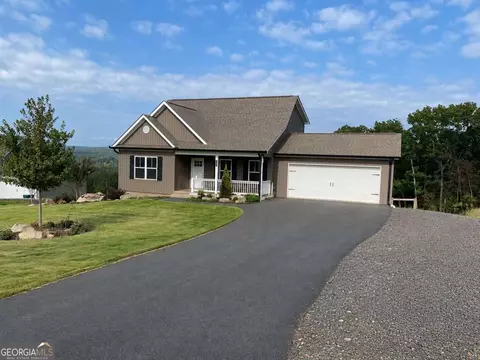 150 Grand Oak Ln, Dahlonega, GA 30533