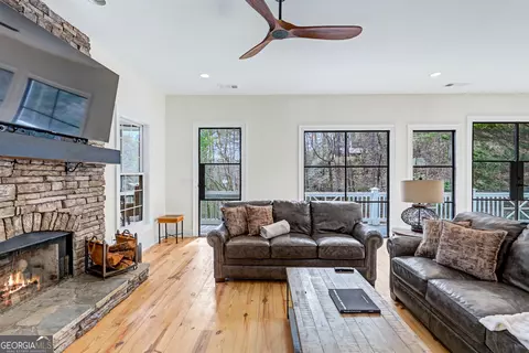Living - 336 Fulton Rd, Tiger, GA 30576 photo 3 of 3