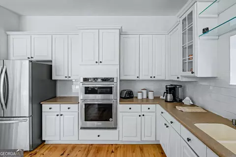 Kitchen - 336 Fulton Rd, Tiger, GA 30576 photo 2 of 2