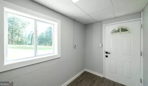 Entry Way - 2292 Melear Rd, Bowdon, GA 30108 photo 6 of 6