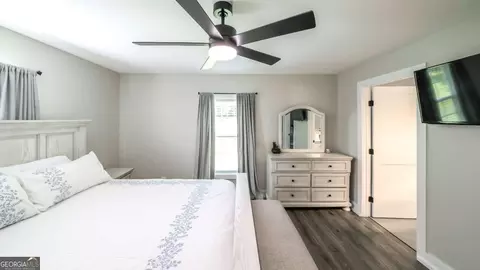 Bedroom - 2292 Melear Rd, Bowdon, GA 30108 photo 2 of 9