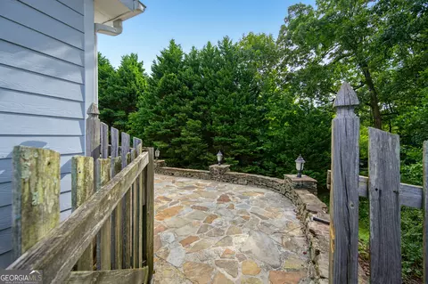 Exterior - 490 Ruby Forest Pkwy, Suwanee, GA 30024 photo 7 of 13