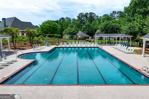 Exterior - 490 Ruby Forest Pkwy, Suwanee, GA 30024 photo 12 of 13