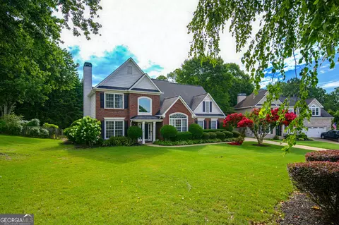 Exterior - 490 Ruby Forest Pkwy, Suwanee, GA 30024 photo 3 of 13