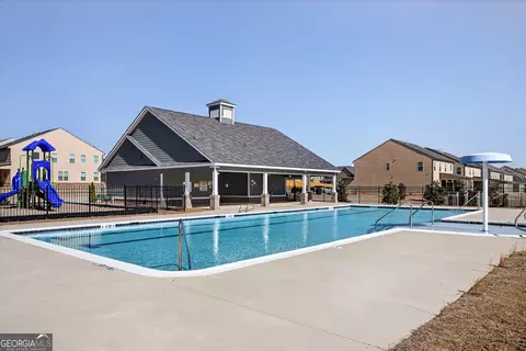 Exterior - 419 Beachview Rd, Hampton, GA 30228 photo 5 of 6