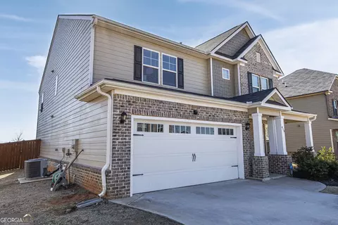 Exterior - 419 Beachview Rd, Hampton, GA 30228 photo 3 of 6