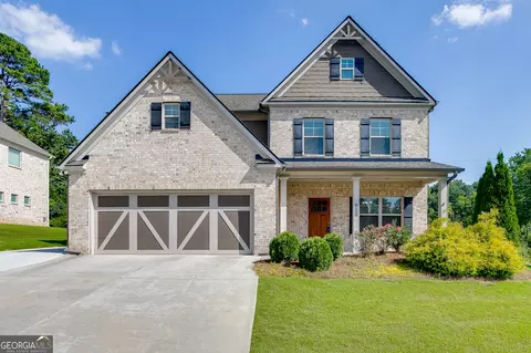 2001 Harvester Ln, Buford, GA 30518