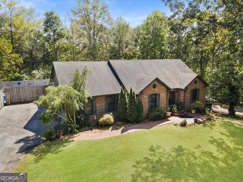 422 Ridgewood Cir, Summerville, GA 30747