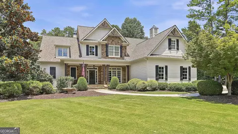 615 Osborne Ct, Fayetteville, GA 30215