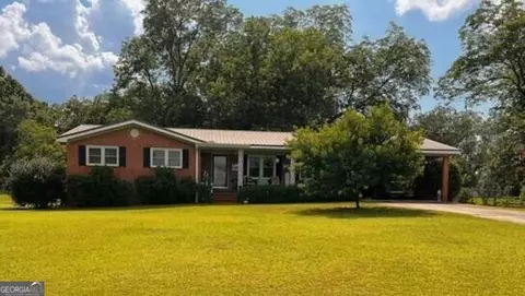 237 Harvey St, Thomaston, GA 30286