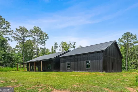 Exterior - 195 Keys Ferry Rd, Jackson, GA 30233 photo 6 of 7