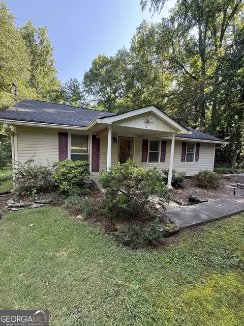 100 Walker Woods Dr, Carrollton, GA 30116